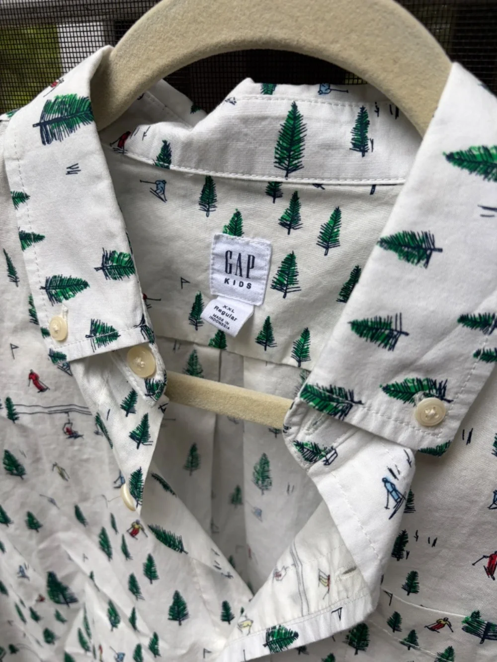 Gap Kids Button Down Shirt XXL Winter Tree Skiiers Chairlift